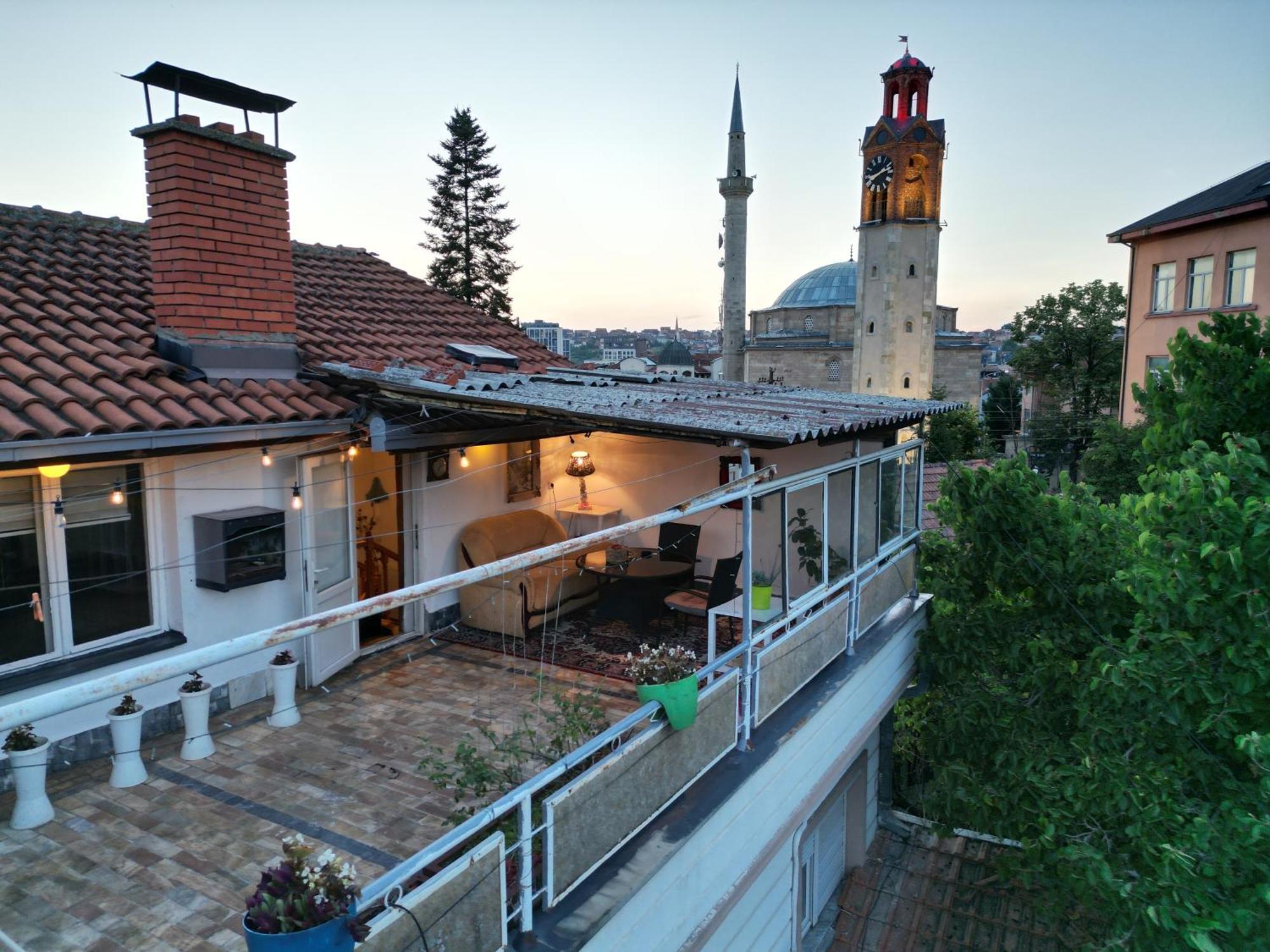 Old Street House Apartment Prishtinë Ngoại thất bức ảnh