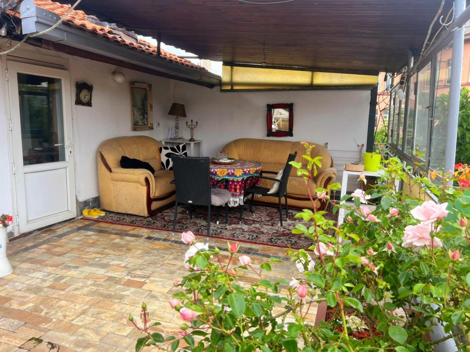 Old Street House Apartment Prishtinë Ngoại thất bức ảnh